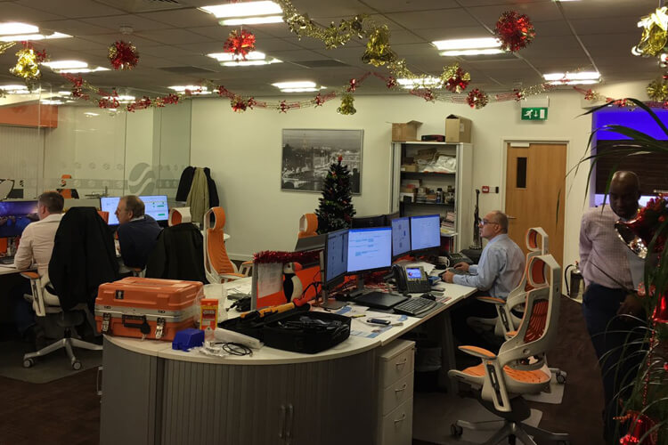Puffin working office at Christmas